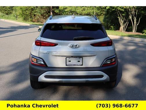 2022 Hyundai KONA SEL