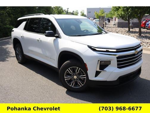 2025 Chevrolet Traverse LT