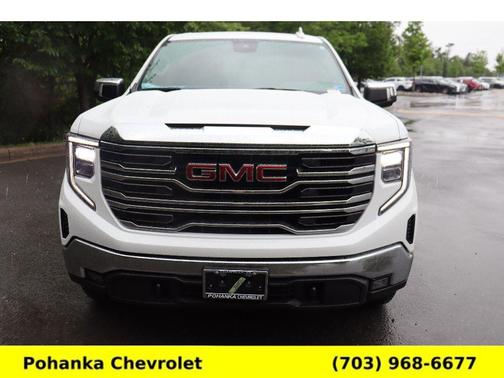 Summit White 2023 GMC Sierra 1500 SLT
