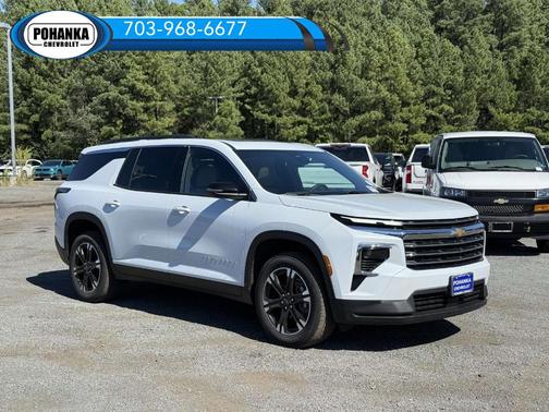 Polar White 2027 Chevrolet Traverse LT