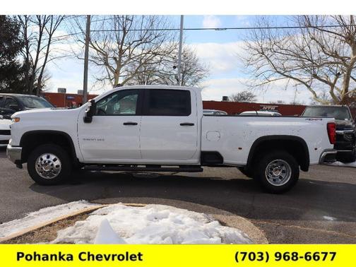 Summit White 2026 Chevrolet Silverado 3500 WT