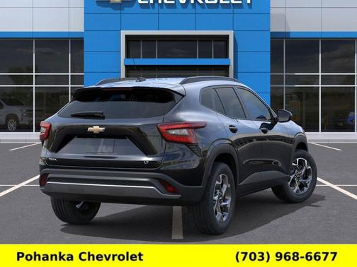 Mosaic Black Metallic 2026 Chevrolet Trax LT