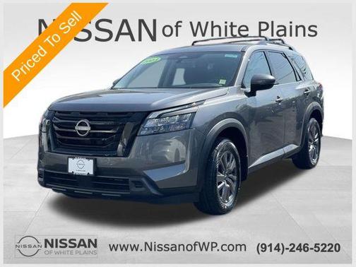 Gun Metallic 2023 Nissan Pathfinder SV 4WD
