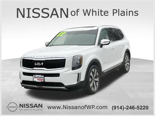 Glacial White Pearl 2022 Kia Telluride EX