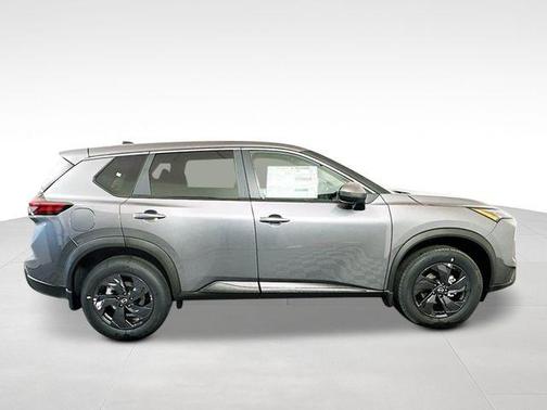 Gun Metallic 2026 Nissan Rogue SV