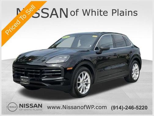 Black 2024 Porsche Cayenne Cayenne