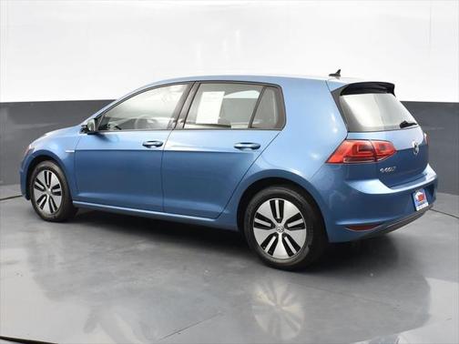 2016 Volkswagen e-Golf SE
