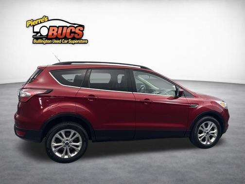 Ruby Red Metallic Tinted Clearcoat 2018 Ford Escape SE