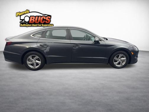 Gray 2023 Hyundai SONATA SE