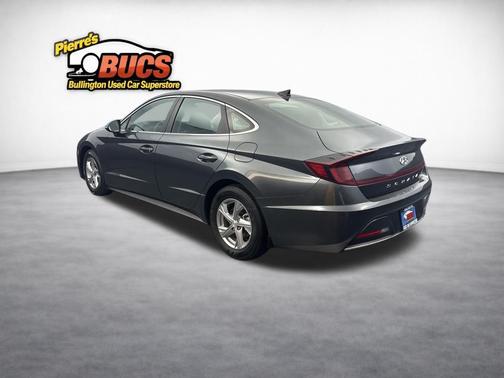 Gray 2023 Hyundai SONATA SE