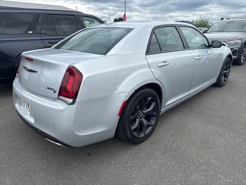 2021 Chrysler 300 S