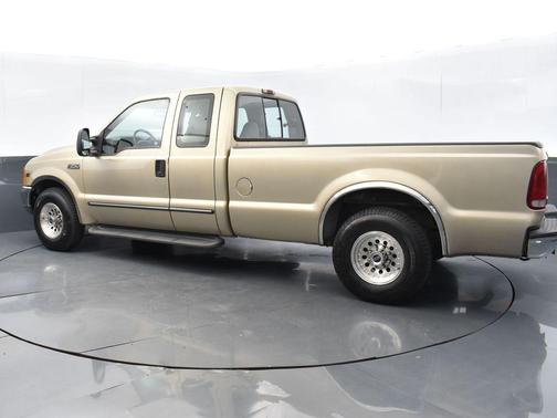 2000 Ford F-250 Lariat