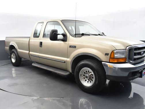 2000 Ford F-250 Lariat