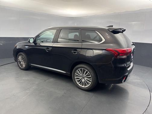 2020 Mitsubishi Outlander PHEV SEL