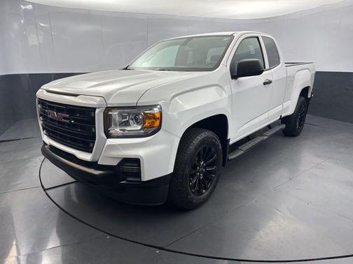 2022 GMC Canyon Elevation Standard