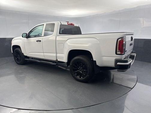2022 GMC Canyon Elevation Standard