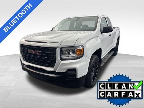 2022 GMC Canyon Elevation Standard