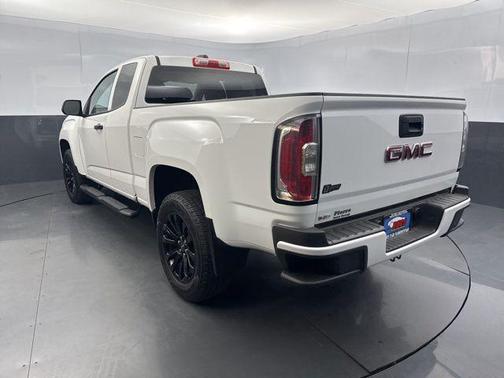 2022 GMC Canyon Elevation Standard