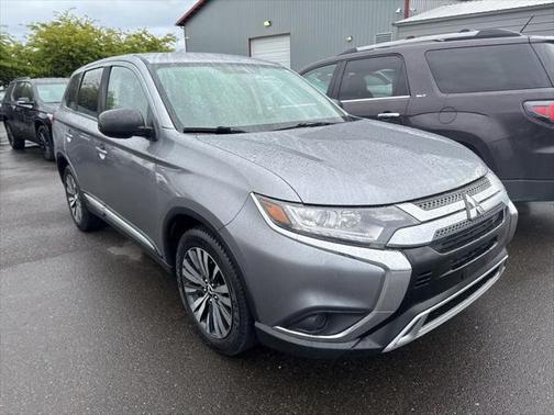 2019 Mitsubishi Outlander ES