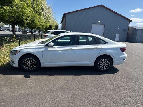 Pure White 2021 Volkswagen Jetta 1.4T S