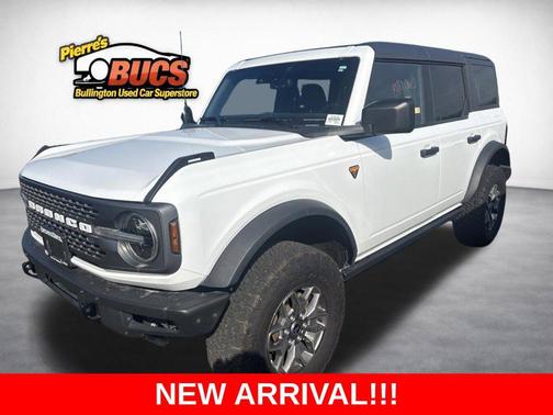 Oxford White 2022 Ford Bronco Badlands