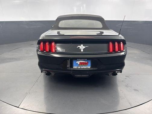 2015 Ford Mustang V6