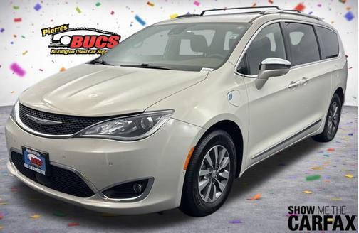 Luxury White Pearlcoat 2020 Chrysler Pacifica Hybrid Limited