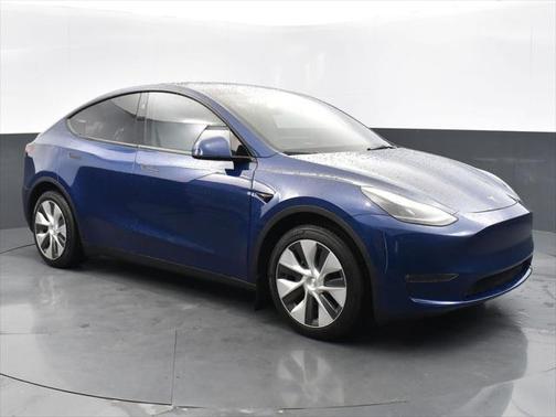 2023 Tesla Model Y Long Range Dual Motor All-Wheel Drive