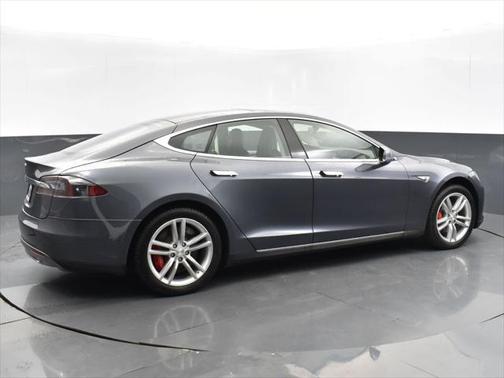 2014 Tesla Model S P85D
