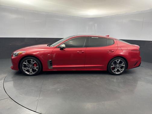 2018 Kia Stinger GT2