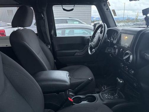 2016 Jeep Wrangler Sport