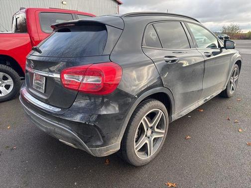 2017 Mercedes-Benz GLA 250 Base