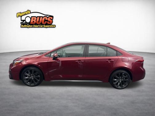 Pearl 2025 Toyota Corolla XSE