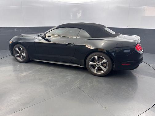 2015 Ford Mustang V6