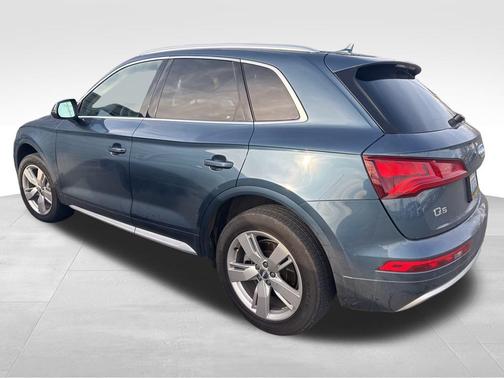 2018 Audi Q5 2.0T Tech Premium