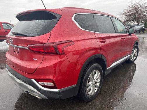 2019 Hyundai SANTA FE SE 2.4