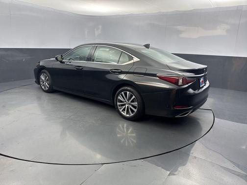 2019 Lexus ES 350 Base
