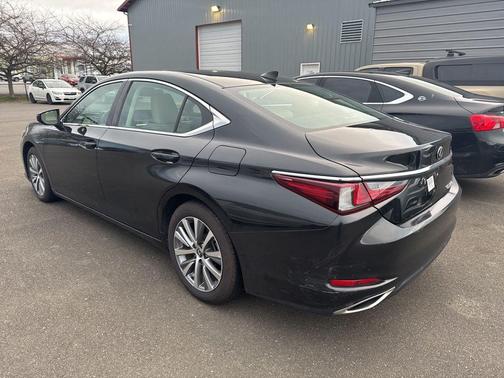 2019 Lexus ES 350 Base
