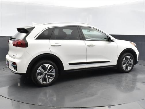 2022 Kia Niro EV S