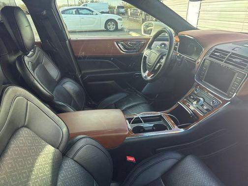 2020 Lincoln Continental Black Label