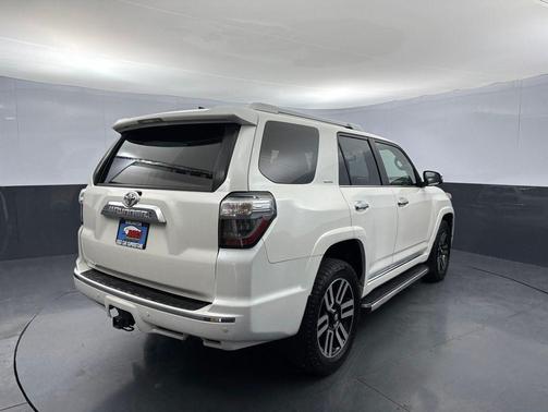 Blizzard Pearl 2016 Toyota 4Runner Limited