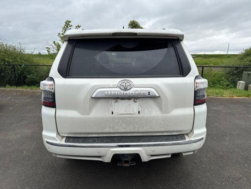 Blizzard Pearl 2016 Toyota 4Runner Limited