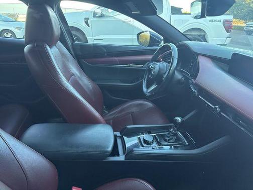 2019 Mazda Mazda3 FWD w/Premium Package