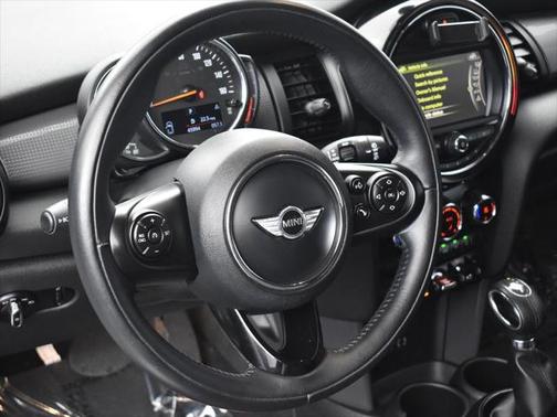 2018 MINI Hardtop Cooper