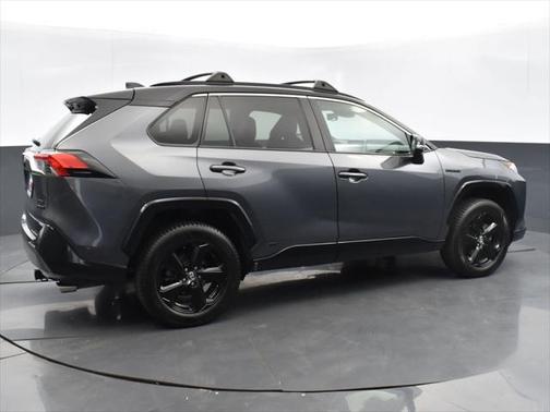 2021 Toyota RAV4 Hybrid SE