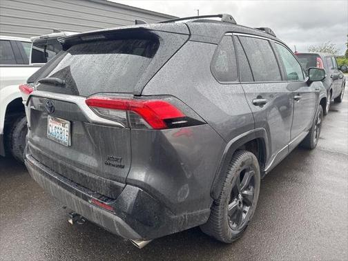 2021 Toyota RAV4 Hybrid SE