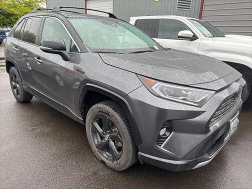 2021 Toyota RAV4 Hybrid SE