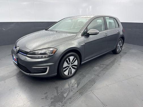 2019 Volkswagen e-Golf SE