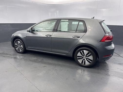 2019 Volkswagen e-Golf SE