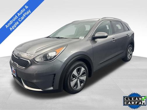 2017 Kia Niro LX